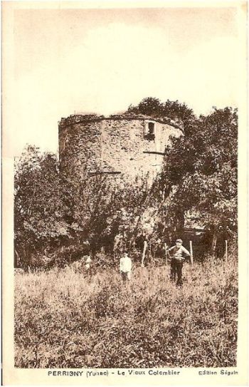 Le colombier - Commune de Perrigny
