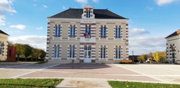 Mairie - Commune de Perrigny
